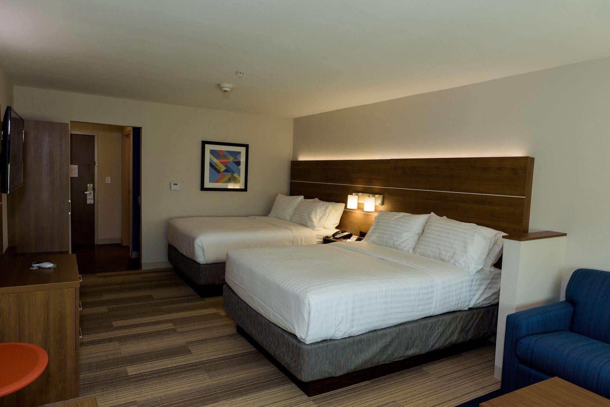 Holiday Inn Express & Suites Mckinney - Frisco East By Ihg Exterior foto